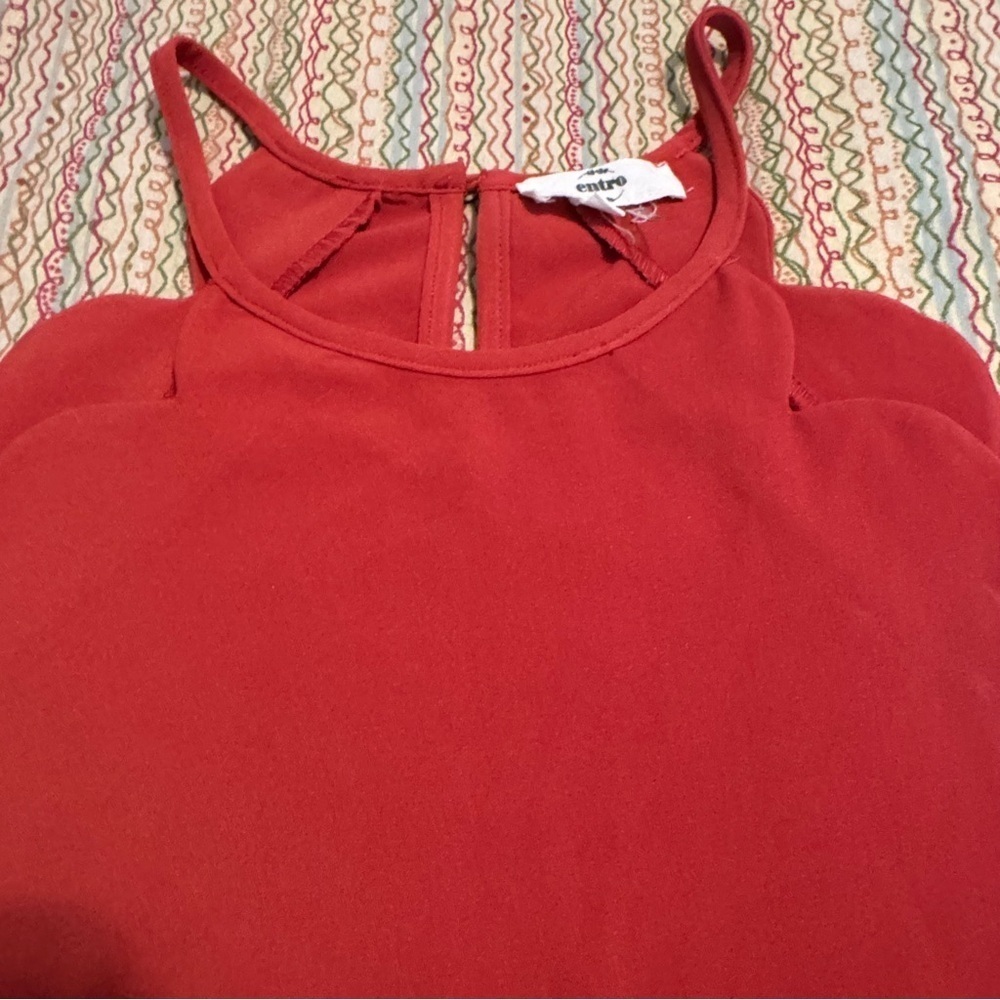 Entro Burnt Orange/Redish Sleeveless Cut Out Tank Top Scalloped edges Size L